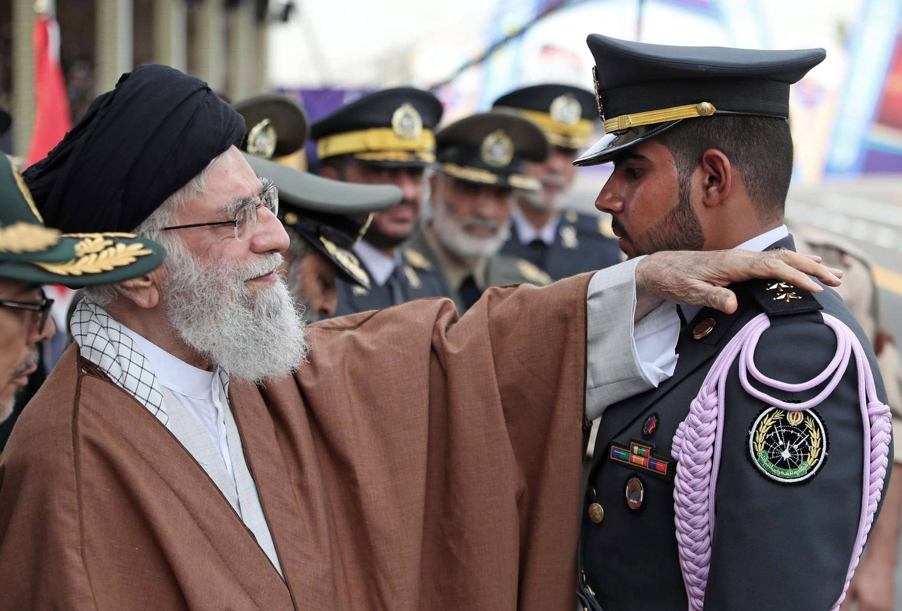 الحرس الثوري هو من يحدد سياسات إيران في العراق ولبنان وسوريا 