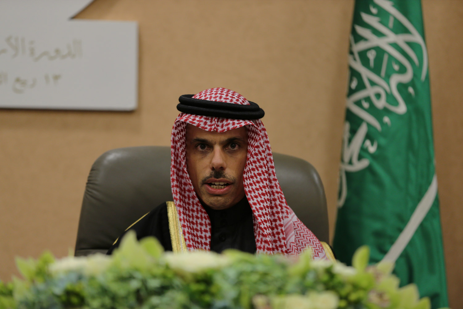 وزير الخارجية السعودي: استقرار لبنان بالغ الأهمية بالنسبة للمملكة