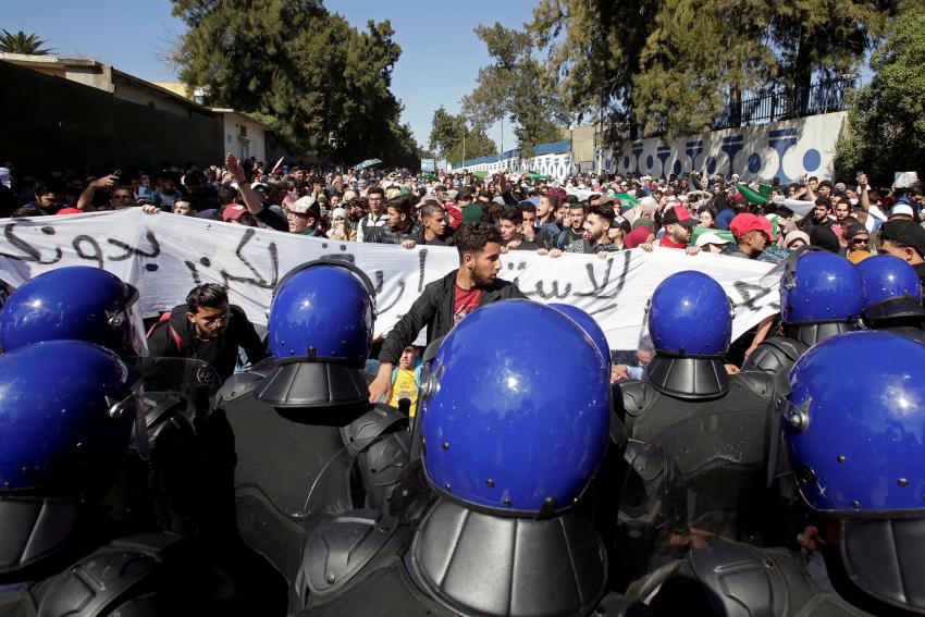 احتجاجات مستمرة في الجزائر