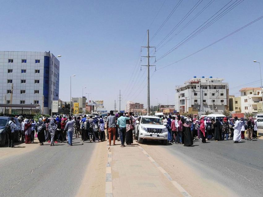 عمر البشير