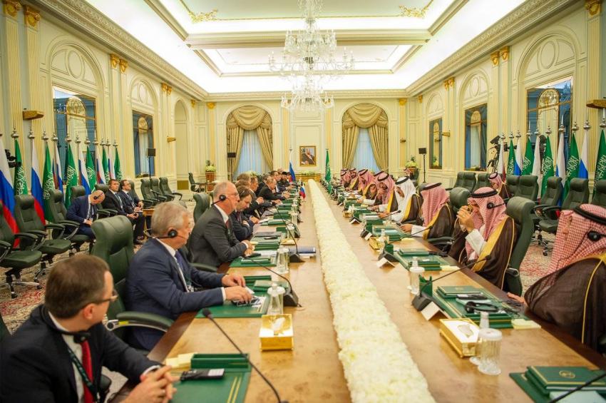 أول اجتماع للمجلس الاقتصادي الروسي السعودي