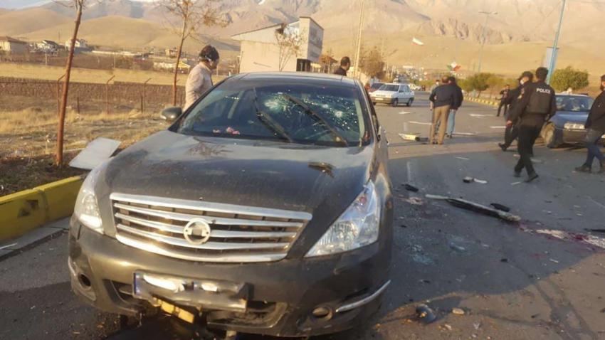 مسلحون مجهولون أطلقوا النار على سيارة محسن فخري زاده قرب طهران