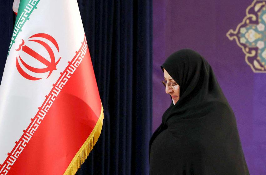 المشاركة النسائية في الحياة السياسية في إيران تكاد لا تذكر