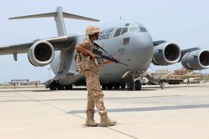 A 2015 file picture shows a soldier from the United Arab Emirates standing guard next to a UAE military plane at the airport of Yemen’s southern port city of Aden. 