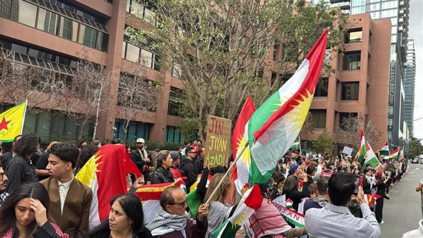 مظاهرات كاليفورنيا تعيد طرح القضية الكردية على طاولة الرأي العام الدولي