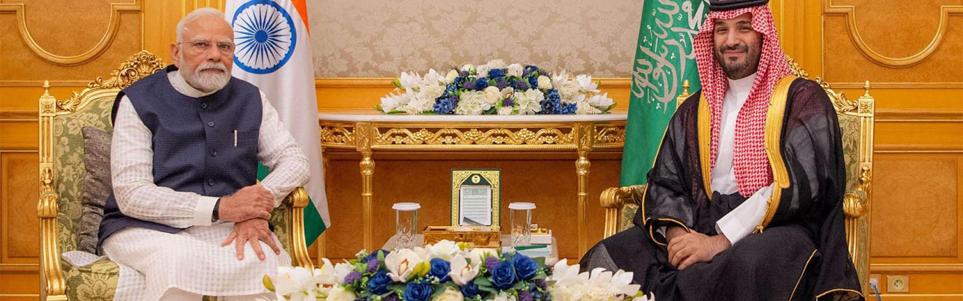 Saudi Crown Prince Mohammed bin Salman (R) meets Indian Prime Minister Narendra Modi at Al Salam Royal Palace in Jeddah