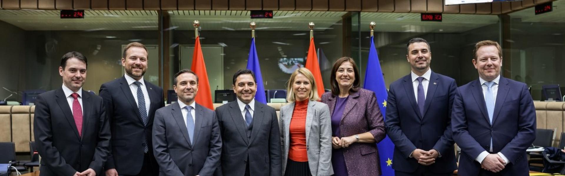 الاتحاد الأوروبي يرسخ ضمنا مغربية الصحراء بتبنيه مقاربة المملكة للحكم الذاتي