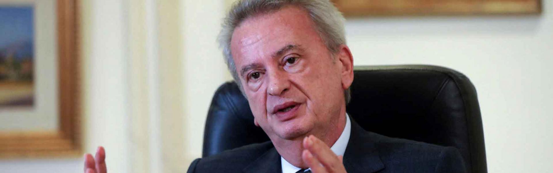 From central banker to court files