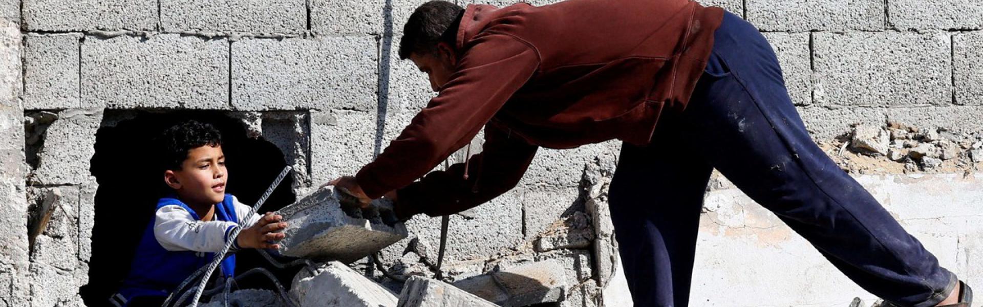 غزة تبحث عن فجر جديد ينهي المأساة 