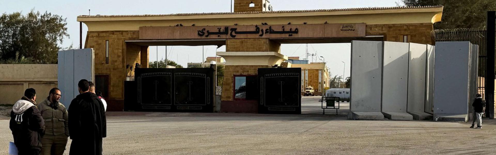 فتح المعبر تم بموافقة إسرائيلية وضغط أميركي