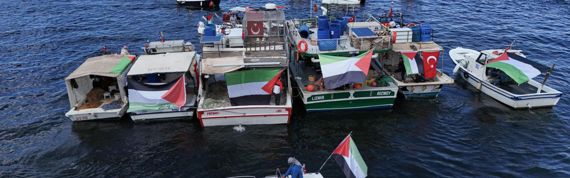 أسطول الصمود يرفع سقف التحدي