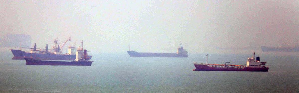 Vessels sailing through the Strait of Hormuz