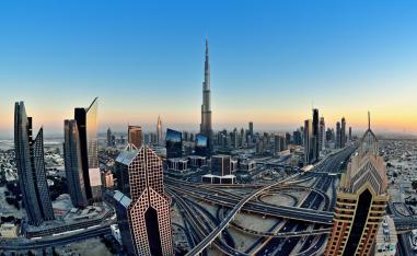 ريادة عالمية تدعم النمو في دبي