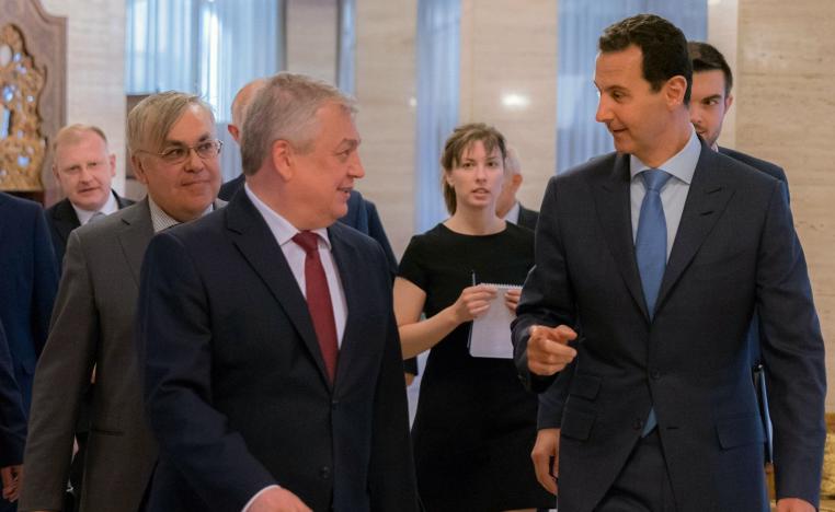 الرئيس السوري بشار الاسد مع موفد الرئيس الروسي 