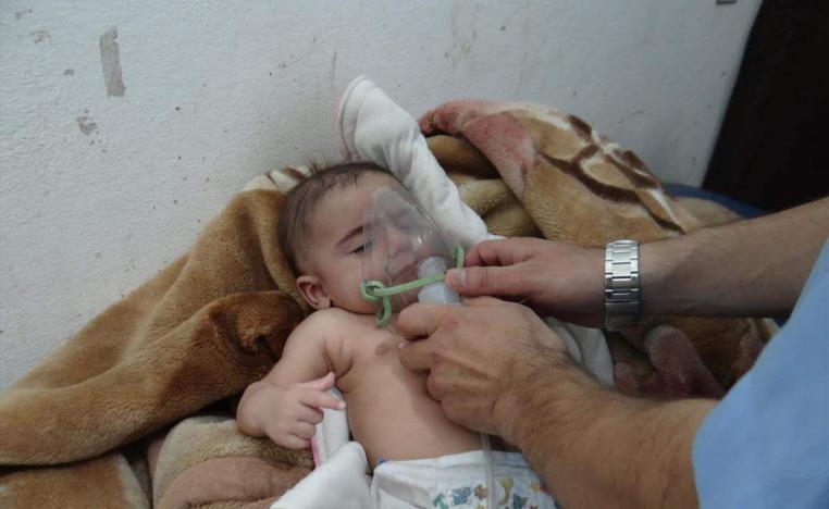 دمشق تواجه اتهامات بقصف مناطق بغازات سامة