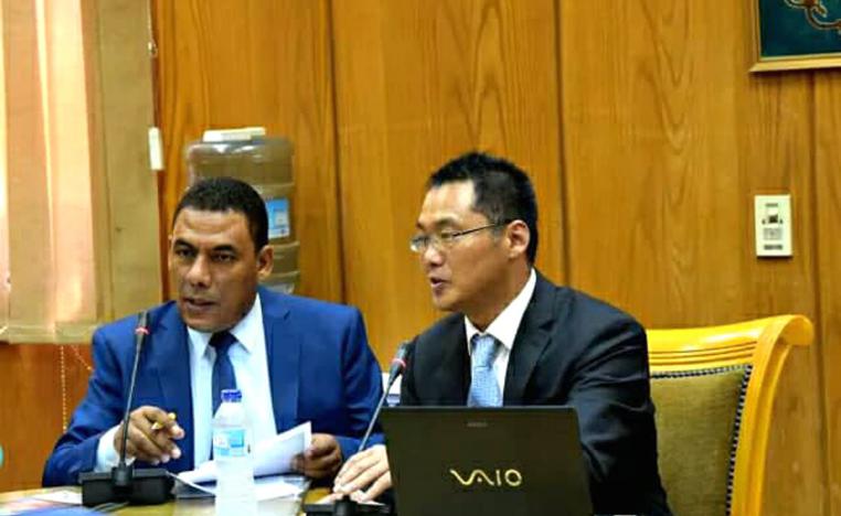 على أدب العصر الجديد أن يستفيد من خبرات التاريخ
