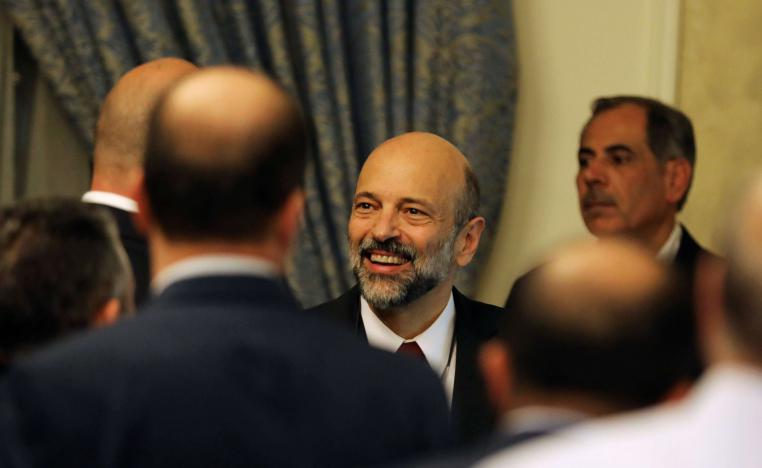 14 وزيرا من حكومة الملقي في فريق الرزاز