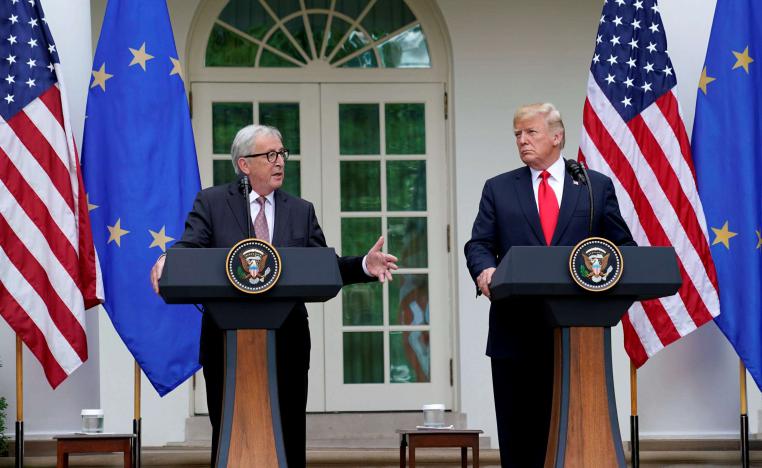 يونكر وترامب