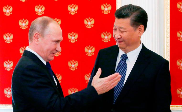 الرئيسان الروسي فلاديمير بوتين والصيني شي جين بينغ
