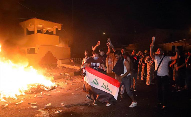 عراقيون يتظاهرون في البصرة