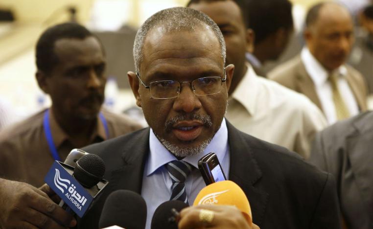 وزير المياه معتز موسى رئيسا للوزراء