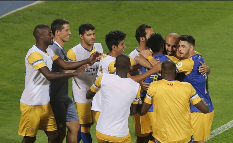 احتفال لاعبي النصر بالخماسية
