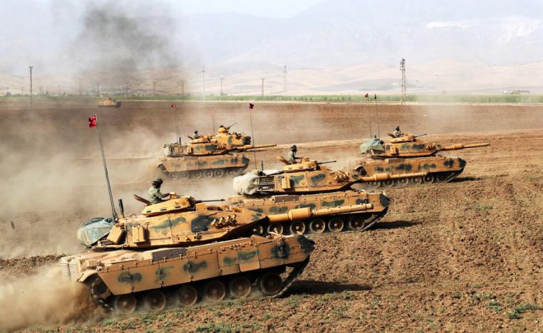 القوات التركية في شمال سوريا تسعى لتوسيع تحركها إلى منبج حيث تنتشر قوات أميركية