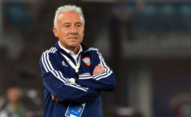 'الابيض' بقيادة مدربه زاكيروني جاهز للمنافسة القارية