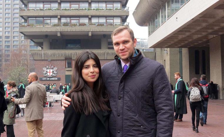 Matthew Hedges (R) and his wife Daniela Tejada