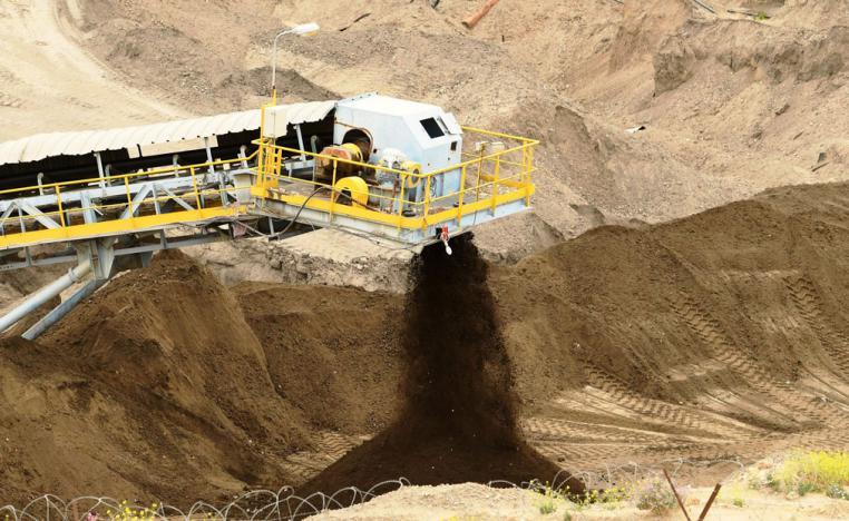 تراجع انتاج الفوسفات يبدد آمال تعافي الاقتصاد التونسي