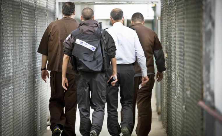 أسرى فلسطينيون في سجون الاحتلال الاسرائيلي يواجهون وضعا صعبا