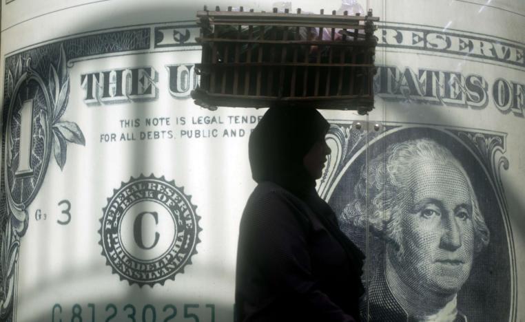 أقوى مستوى للجنيه مقابل الدولار منذ ثمانية أشهر
