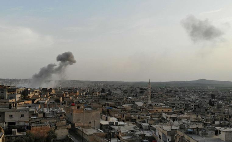 بلدة خان شيخون تحت القصف