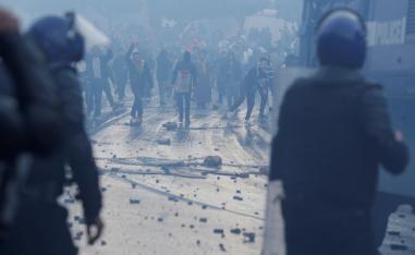 Strikes and protests over social and economic grievances are frequent in Algeria, but are generally localised