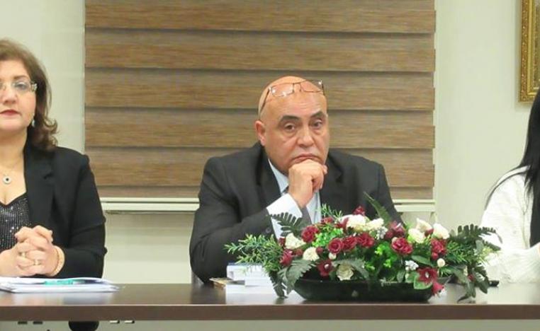 أنا أسطورة عشقِ تعيش في داخل إنسان