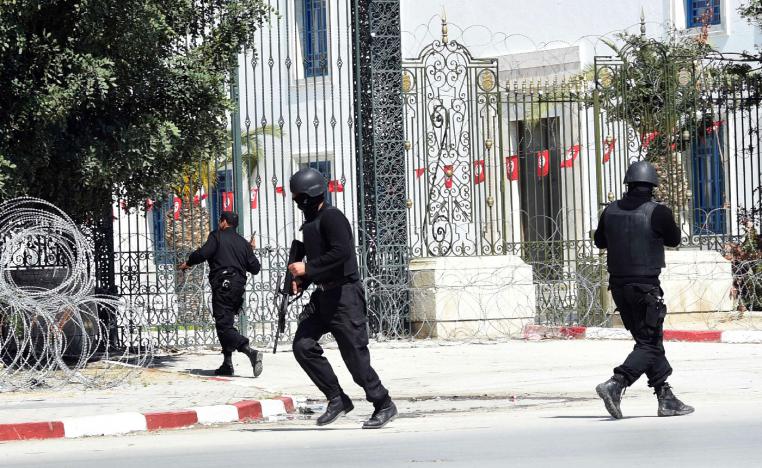 Tunisian security forces secure the area after gunmen attacked Tunis' famed Bardo Museum on March 18, 2015.