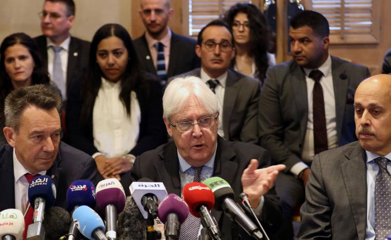 United Nations Special Envoy to Yemen Martin Griffiths (C) and International Committee of the Red Cross President Peter Maurer (L) attend a new round of talks by Yemen's warring parties on prisoners swap on February 5, 2019 in Amman.