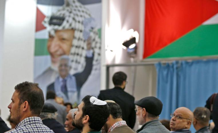 ناشطون إسرائيليون من دعاة السلام يحضرون اجتماعا للسلطة الفلسطينية