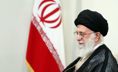 المرشد الأعلى للجمهوريّة الإسلاميّة الإيرانيّة آيه الله علي خامنئي 