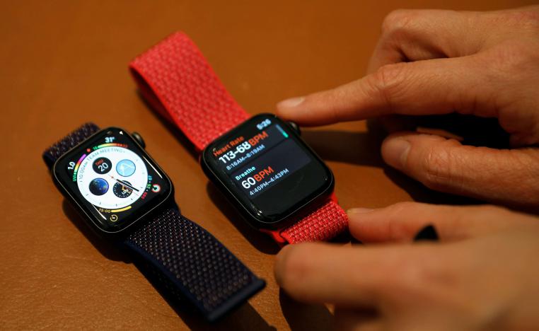 ساعة أبل الذكية