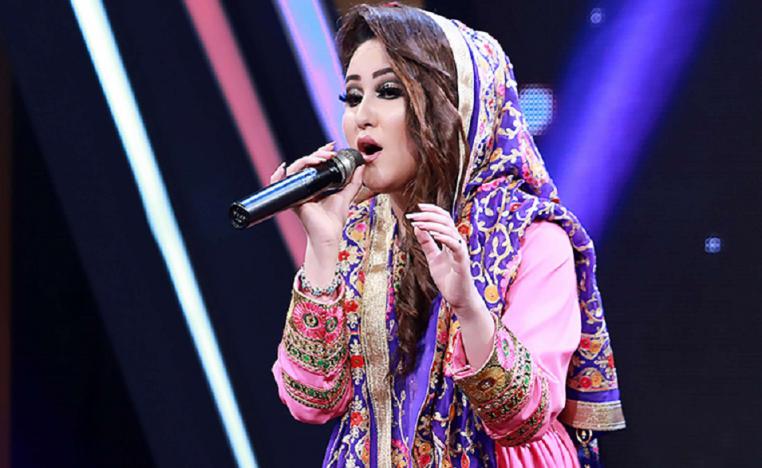 المغنية الافغانية زهرة إلهام