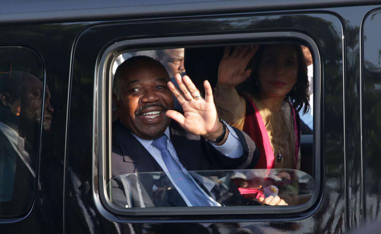 'علي هنا علي هنا'