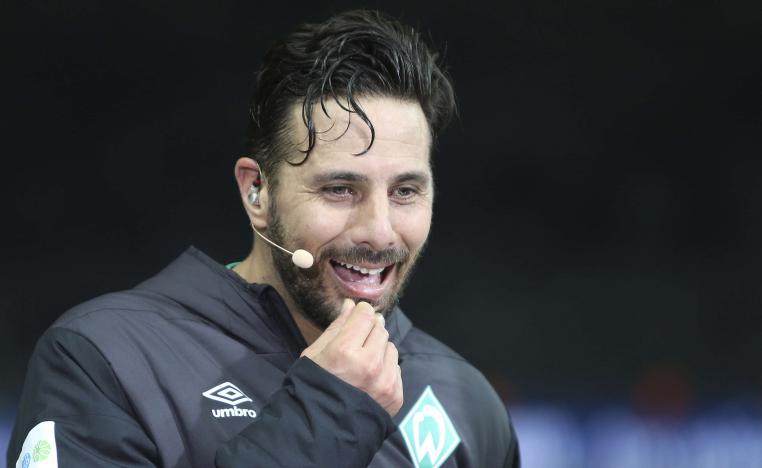 بيتزارو لخوض نهائي الكأس للمرة التاسعة