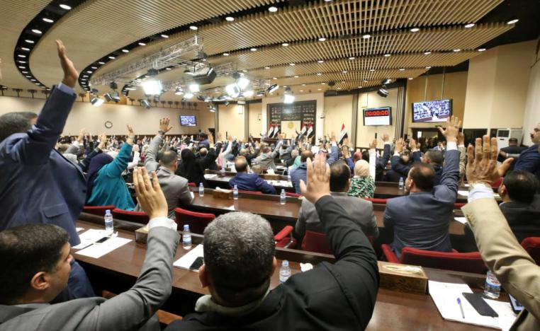 انقسامات داخلية أجلت منح ثقة البرلمان للوزراء لعدة أشهر