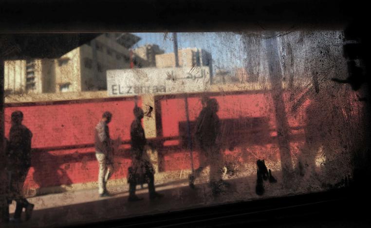  أشخاص شوهدوا من نافذة مترو في محطة مترو الزهراء في القاهرة