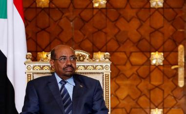الرئيس السوداني السابق عمر البشير