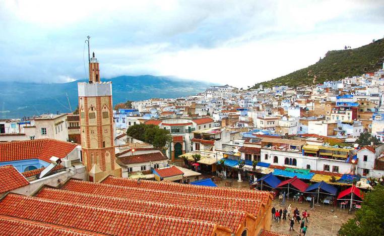 تكريم بعض الأسماء المرموقة