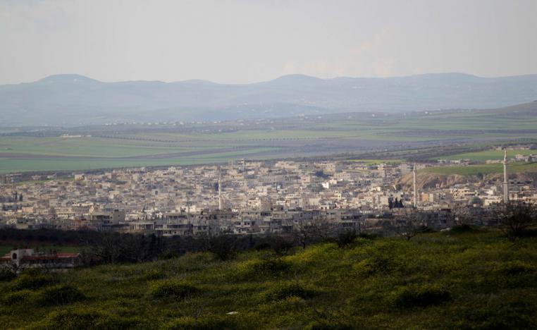 In the south of the stronghold, almost all residents of Khan Sheikhun have left the town