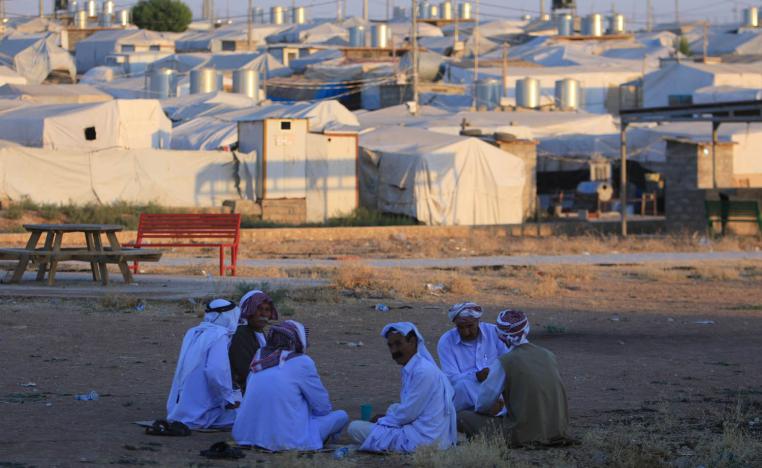 يزيديون عراقيون في مخيم ايواء قرب دهوك