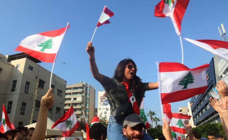نفس الشعار: الشعب يريد اسقاط النظام
